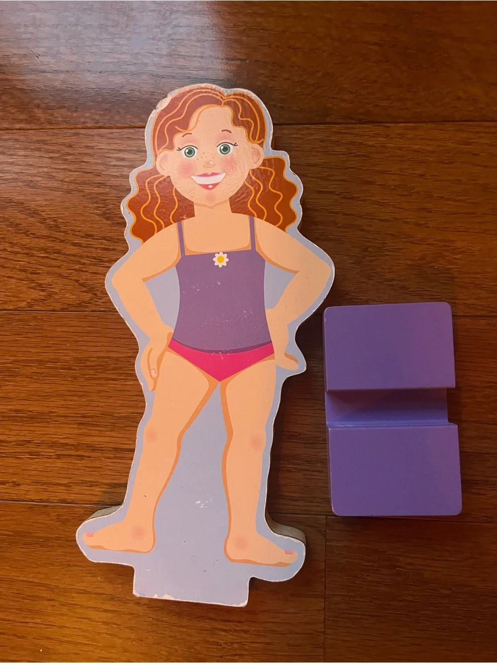 Melissa & Doug Magnetic Dress up Maggie Leigh Wooden doll & Clothing